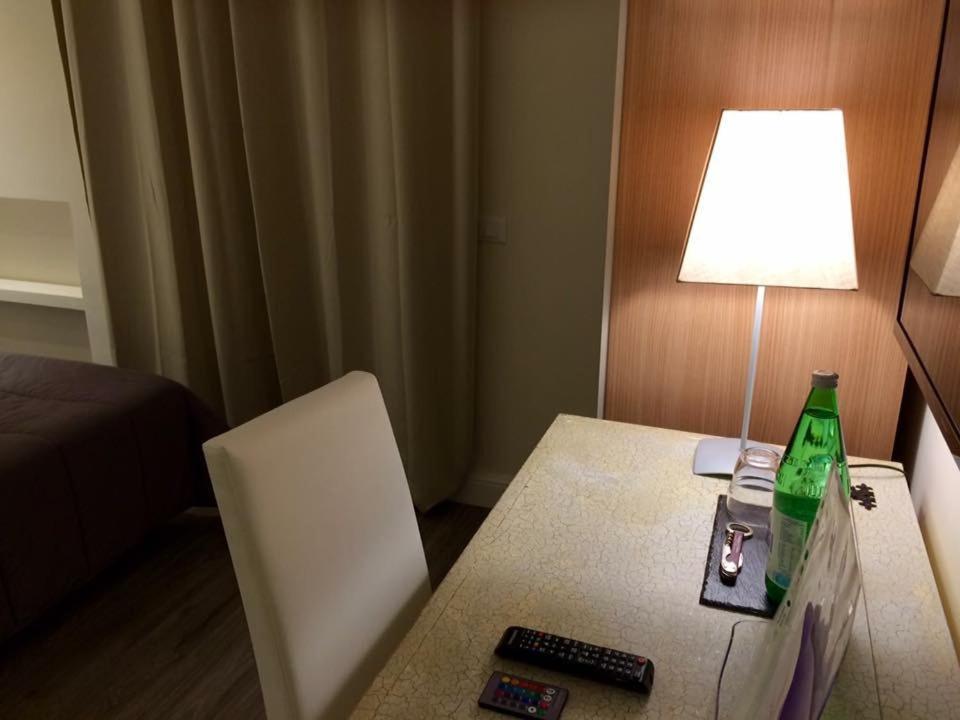 Charme Rooms Taranto Eksteriør bilde
